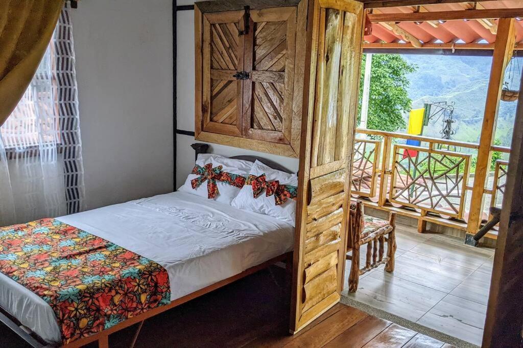 El Encanto Mountain Cabin Саленто Екстер'єр фото